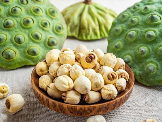 Video Discovering the Ingredients of Lotus Seeds in Nam Bao’s Nutrient-Packed Powder Formula”